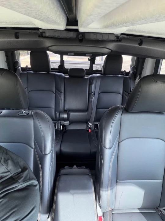 2025 Jeep JT Gladiator - Image 7 of 18