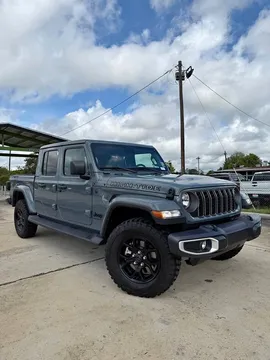 2025 Jeep Gladiator High Tide