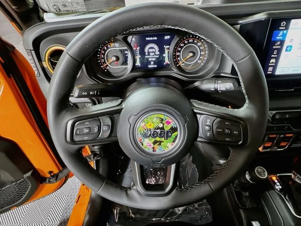 2025 Jeep JT Gladiator - Image 10 of 19