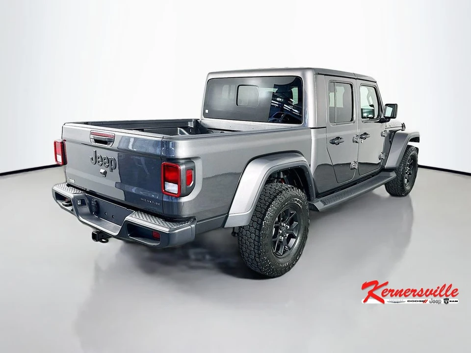 2025 Jeep JT Gladiator - Image 7 of 24