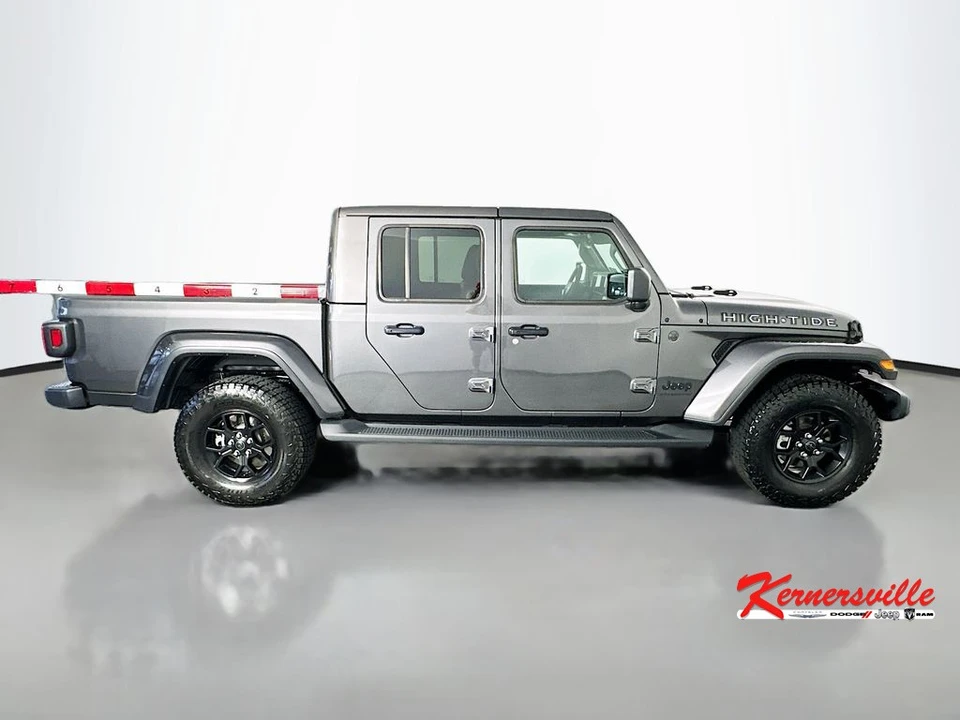 2025 Jeep JT Gladiator - Image 8 of 24