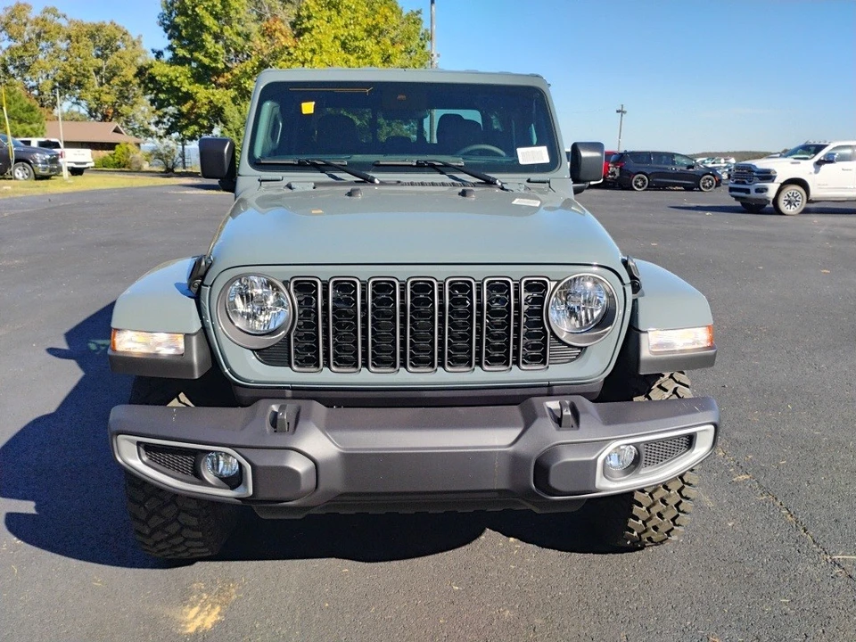 2025 Jeep JT Gladiator - Image 2 of 12
