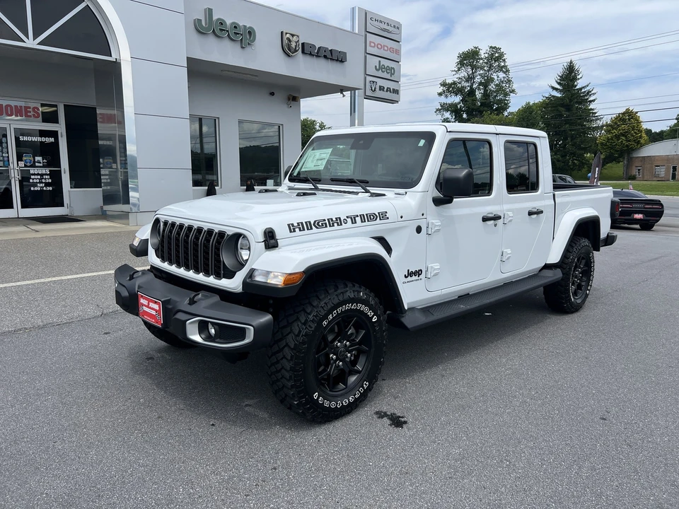 2025 Jeep JT Gladiator - Image 6 of 30