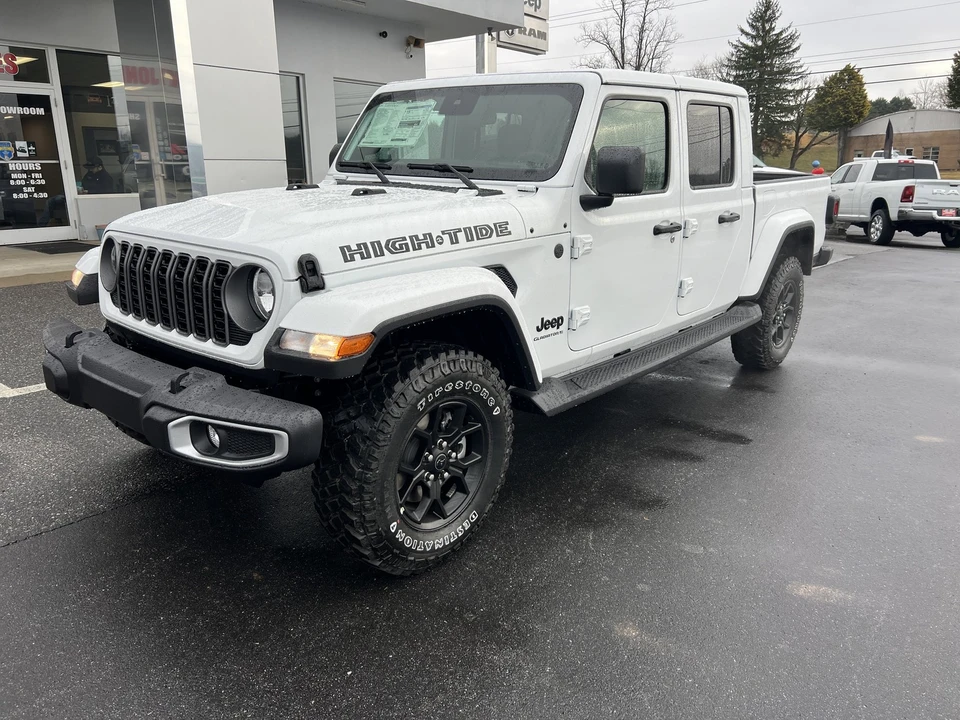 2025 Jeep JT Gladiator - Image 6 of 21
