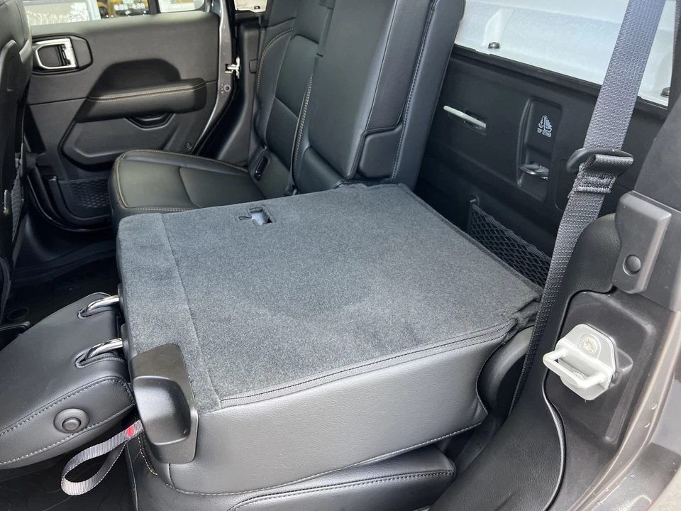2025 Jeep JT Gladiator - Image 12 of 21
