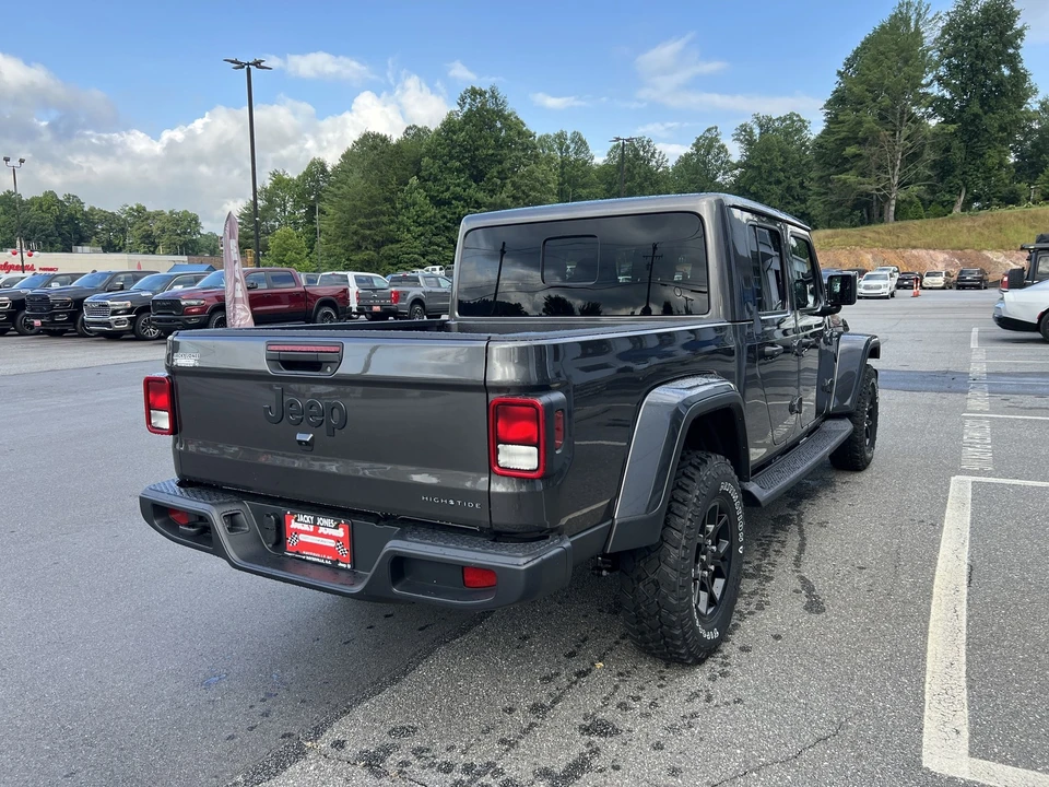 2025 Jeep JT Gladiator - Image 3 of 21