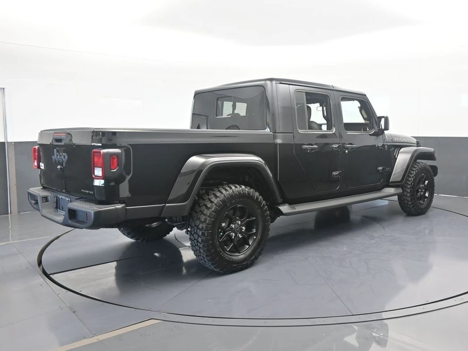 2025 Jeep JT Gladiator - Image 6 of 12
