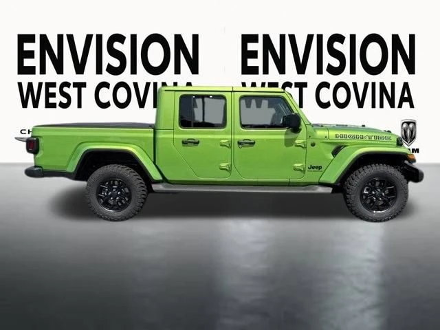 2025 Jeep JT Gladiator - Image 9 of 12