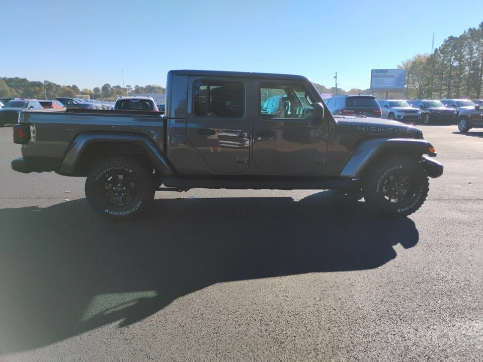 2025 Jeep JT Gladiator - Image 4 of 12