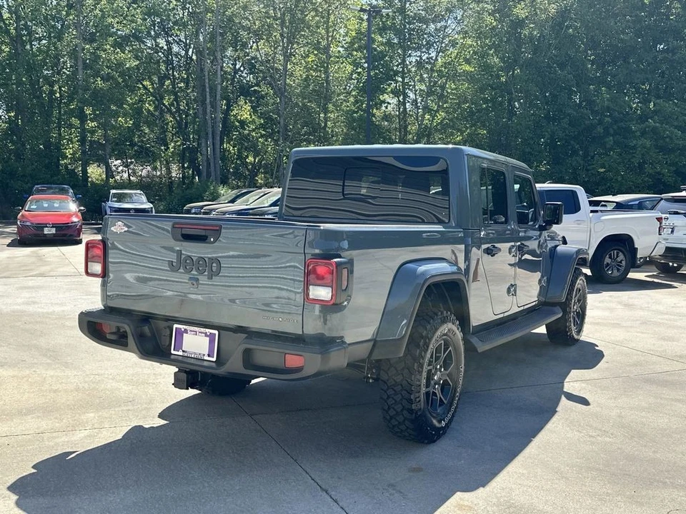 2025 Jeep JT Gladiator - Image 7 of 27