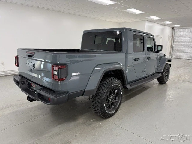 2025 Jeep JT Gladiator - Image 5 of 12