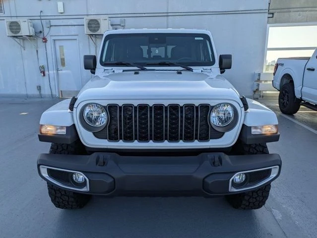 2025 Jeep JT Gladiator - Image 2 of 12