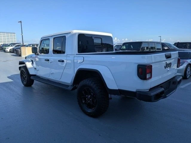 2025 Jeep JT Gladiator - Image 4 of 12