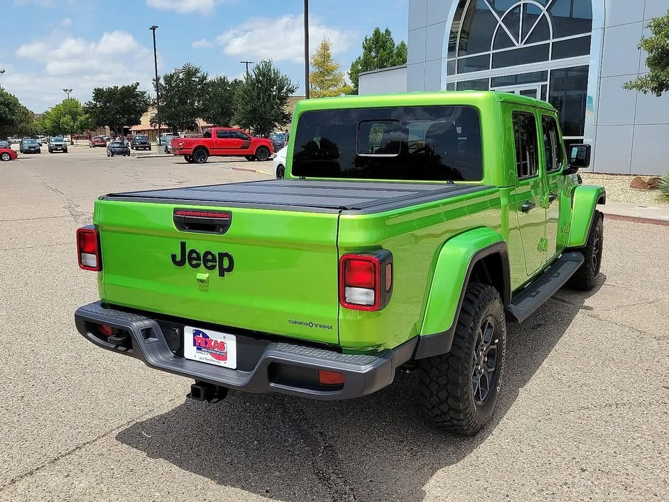 2025 Jeep JT Gladiator - Image 4 of 7