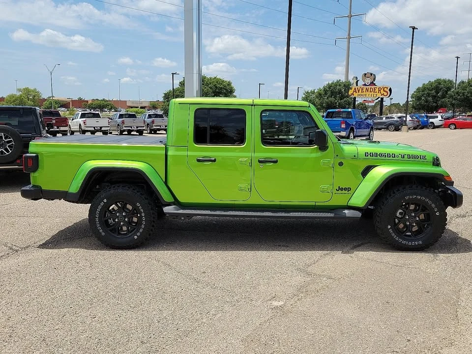 2025 Jeep JT Gladiator - Image 5 of 7