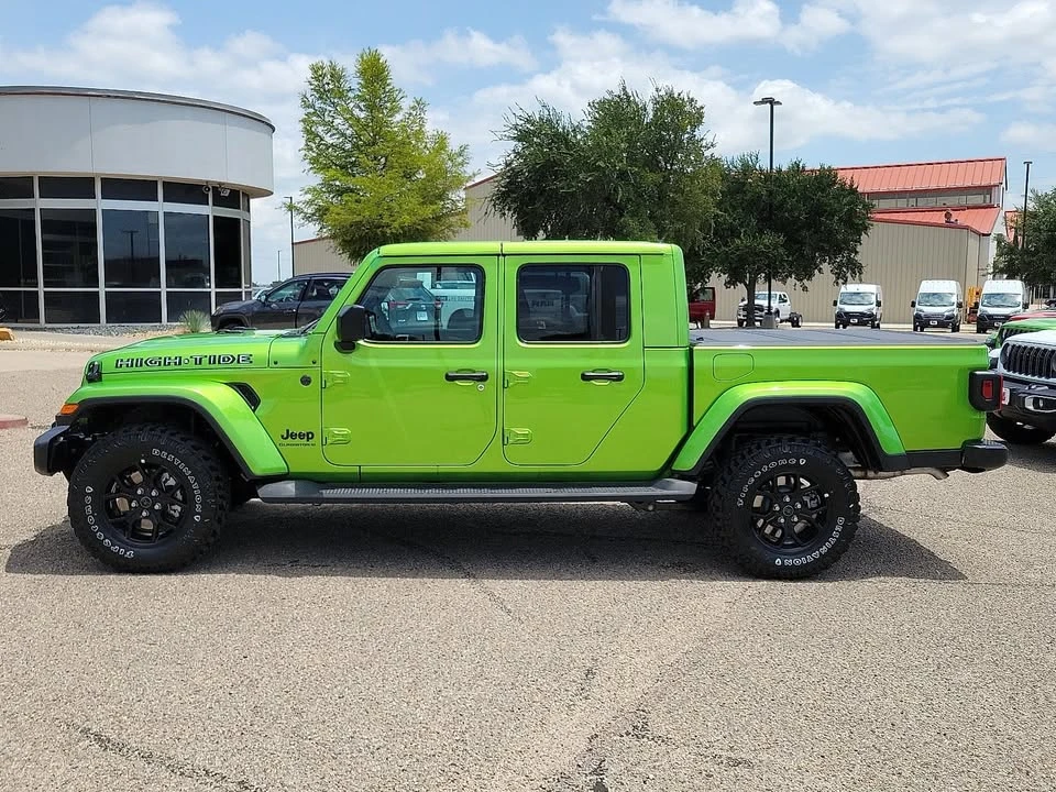 2025 Jeep JT Gladiator - Image 2 of 7