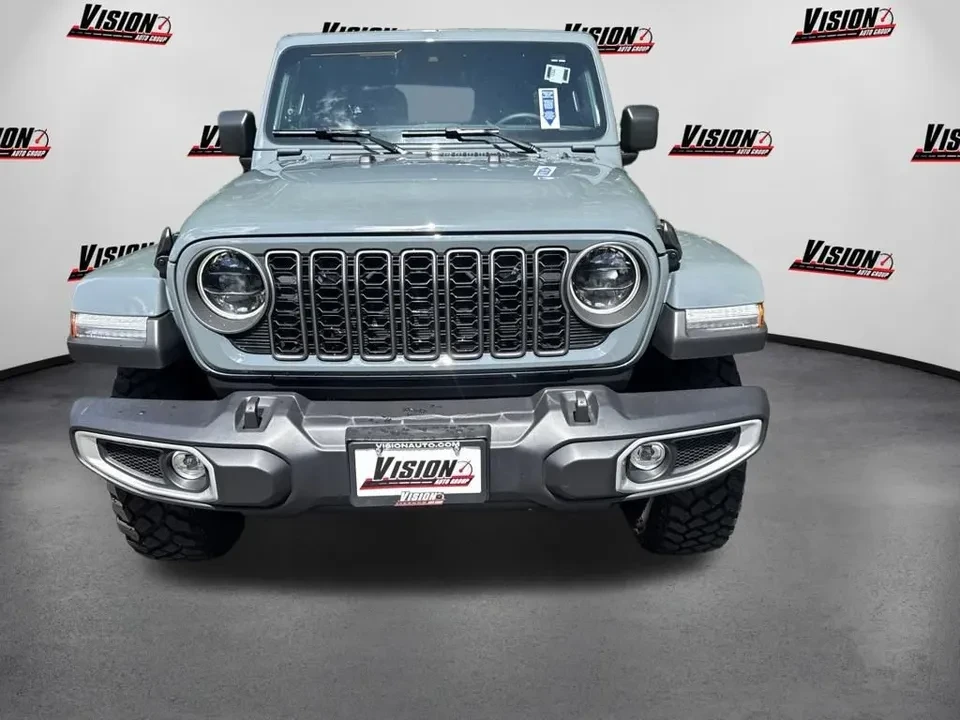 2025 Jeep JT Gladiator - Image 2 of 12
