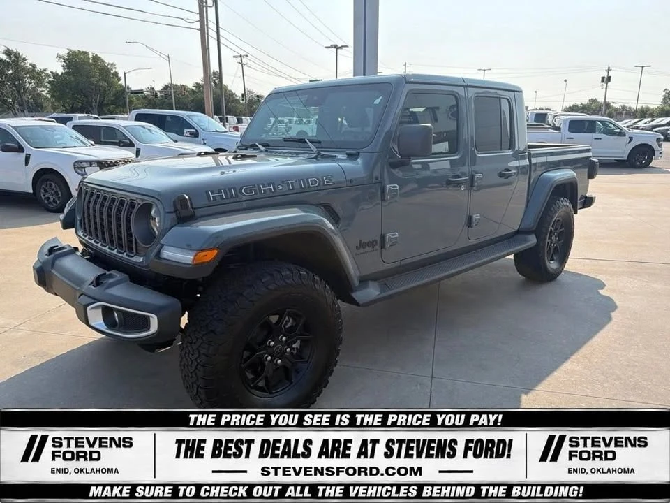 2025 Jeep JT Gladiator - Image 9 of 20