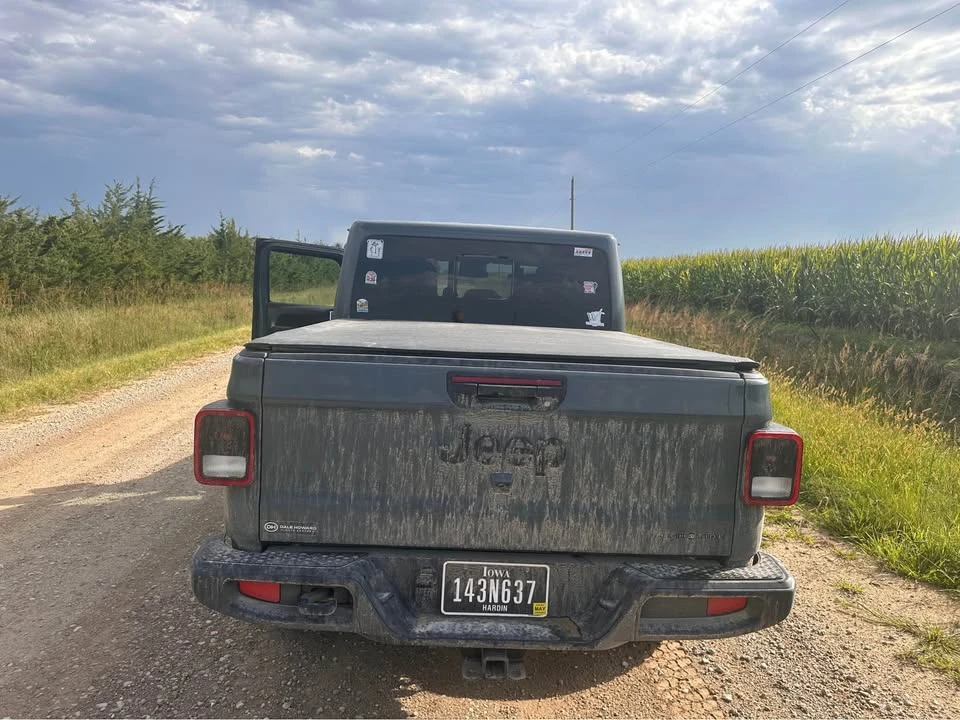 2025 Jeep JT Gladiator - Image 4 of 15