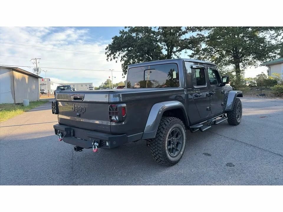 2025 Jeep JT Gladiator - Image 3 of 4