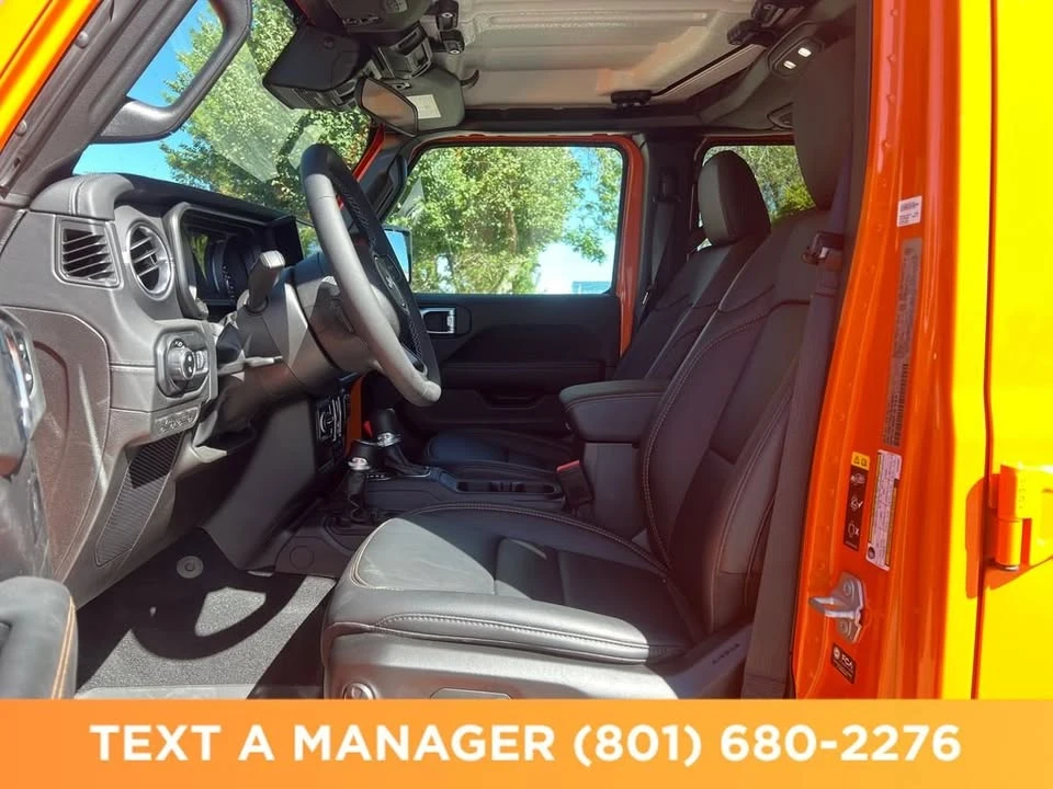2025 Jeep JT Gladiator - Image 11 of 20