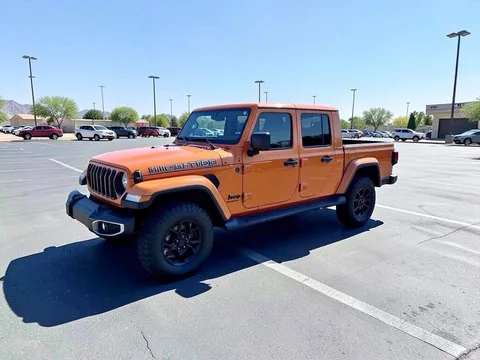 2025 Jeep Gladiator High Tide