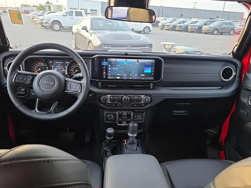 2025 Jeep JT Gladiator - Image 15 of 15