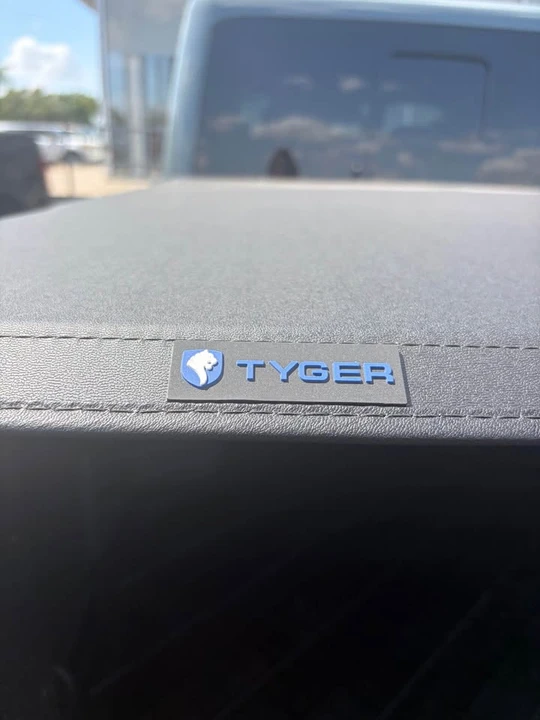 2025 Jeep JT Gladiator - Image 12 of 15
