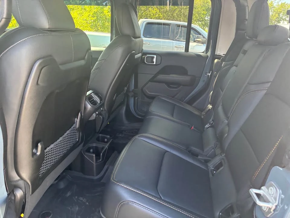 2025 Jeep JT Gladiator - Image 6 of 15