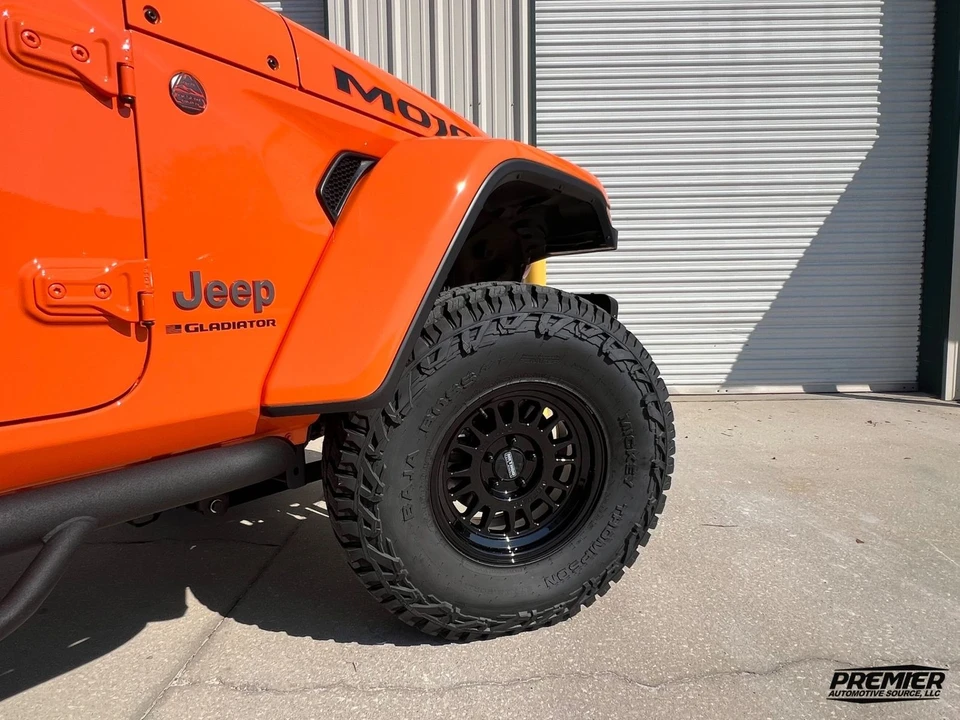 2025 Jeep JT Gladiator - Image 7 of 12