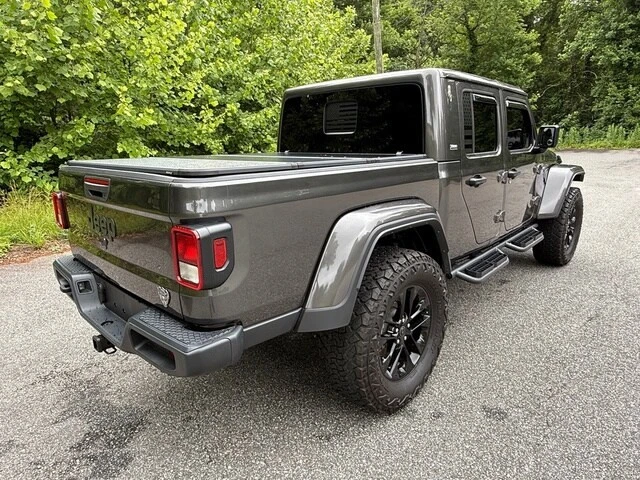 2025 Jeep JT Gladiator - Image 6 of 28