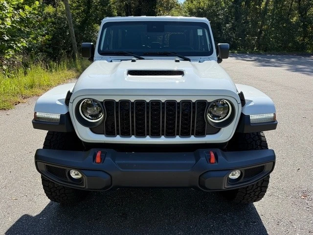 2025 Jeep JT Gladiator - Image 4 of 21
