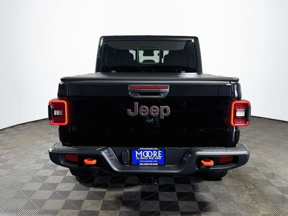 2025 Jeep JT Gladiator - Image 6 of 19