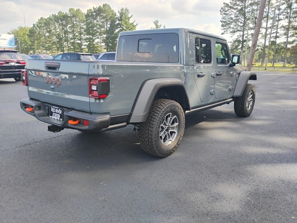 2025 Jeep JT Gladiator - Image 5 of 12