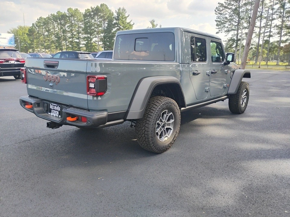 2025 Jeep JT Gladiator - Image 5 of 12