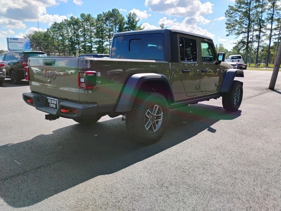2025 Jeep JT Gladiator - Image 5 of 12