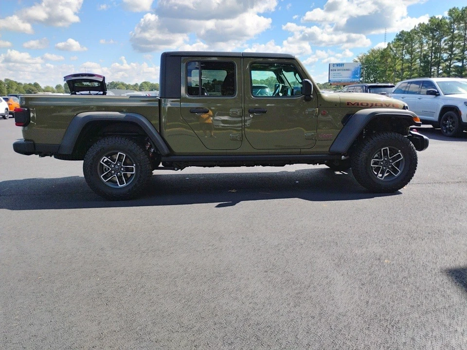 2025 Jeep JT Gladiator - Image 4 of 12