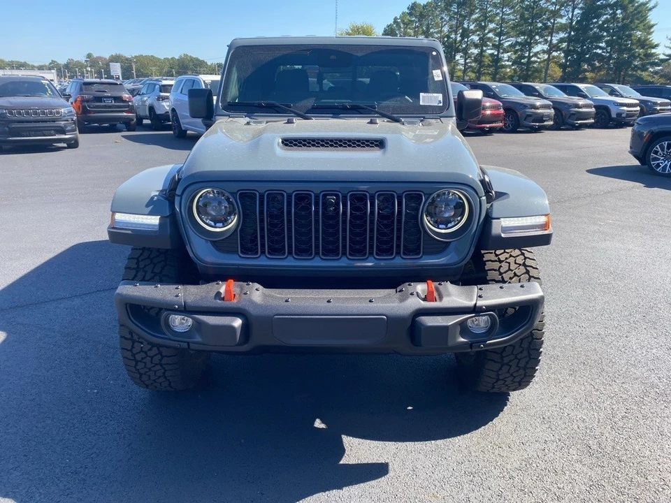 2025 Jeep JT Gladiator - Image 2 of 12