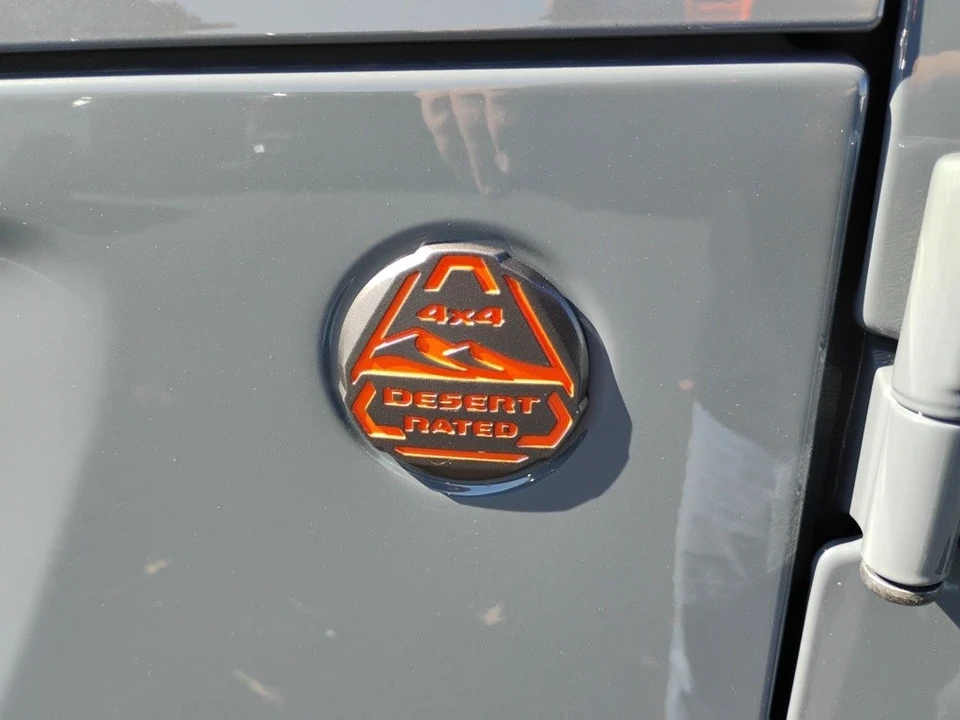 2025 Jeep JT Gladiator - Image 11 of 12