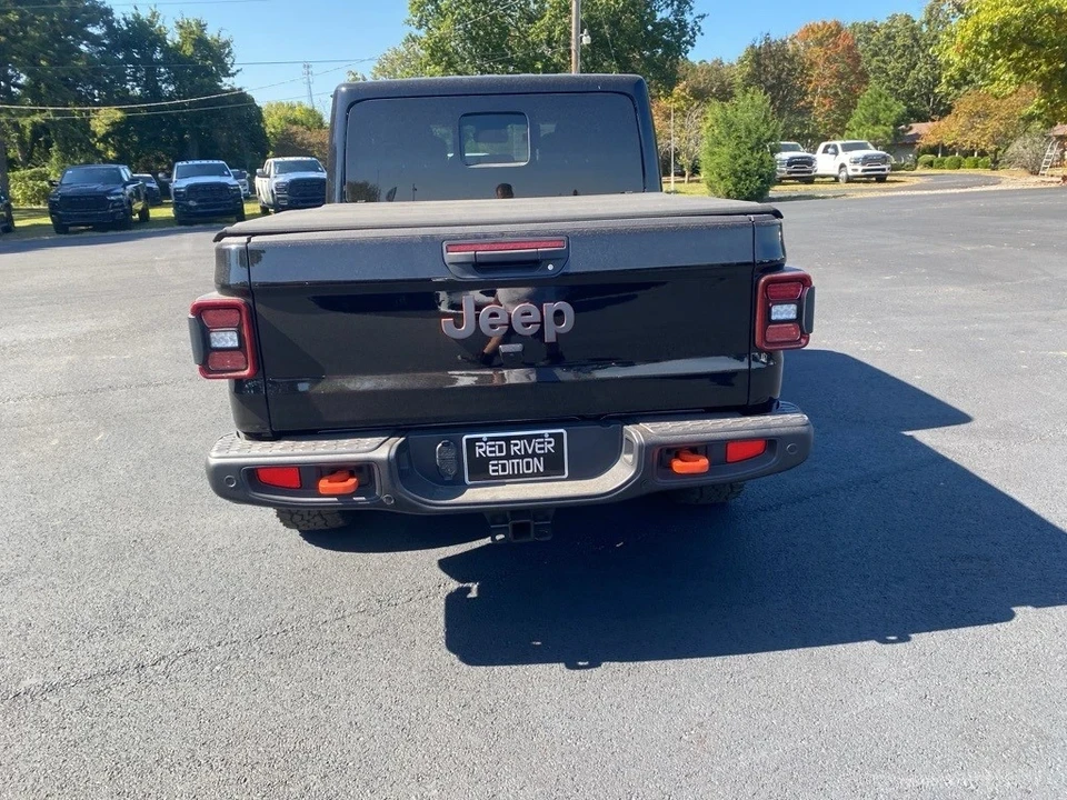 2025 Jeep JT Gladiator - Image 6 of 12