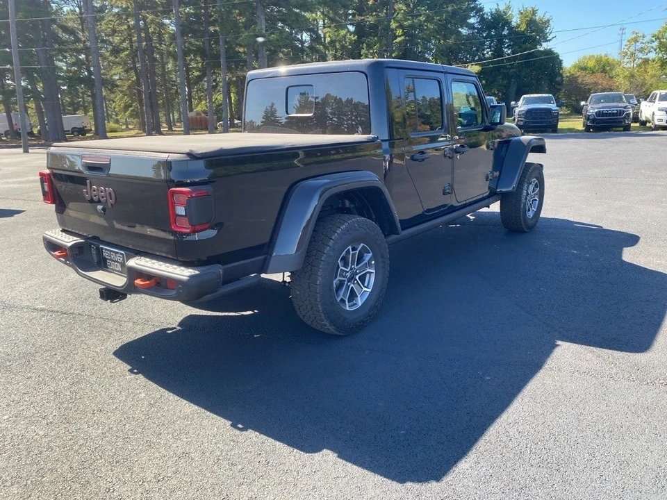 2025 Jeep JT Gladiator - Image 5 of 12