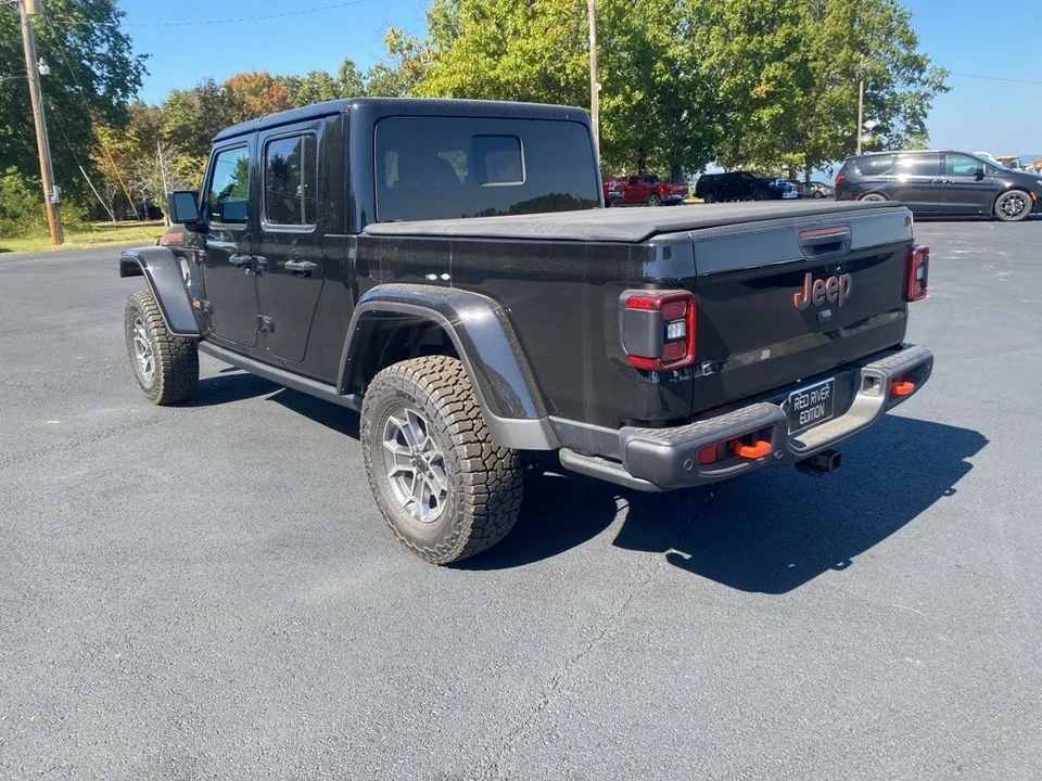 2025 Jeep JT Gladiator - Image 7 of 12