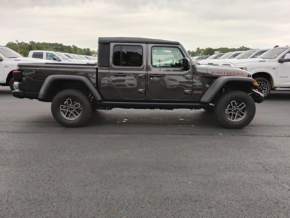 2025 Jeep JT Gladiator - Image 4 of 12