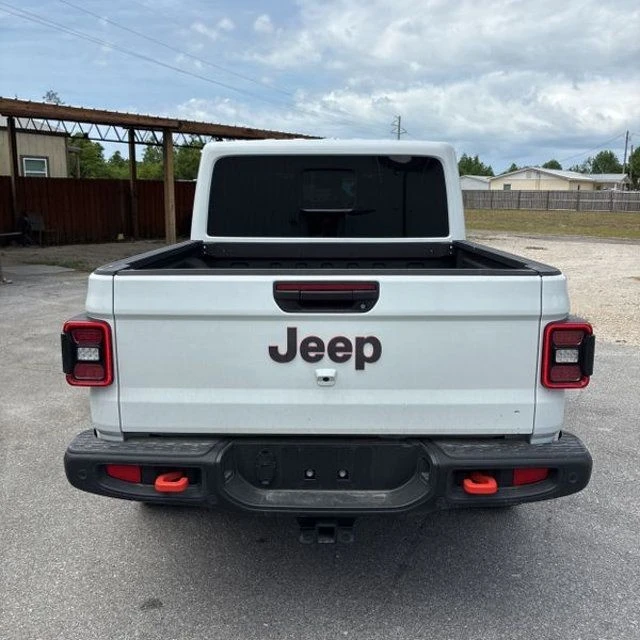 2025 Jeep JT Gladiator - Image 9 of 30