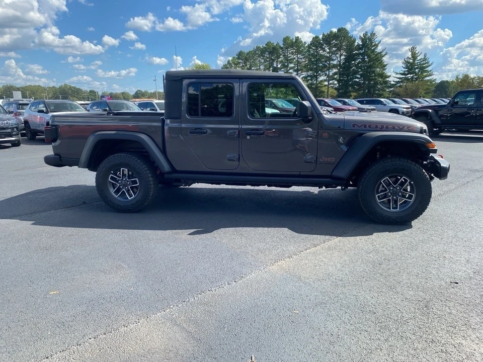 2025 Jeep JT Gladiator - Image 4 of 12