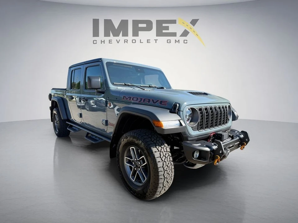 2025 Jeep JT Gladiator - Image 7 of 31