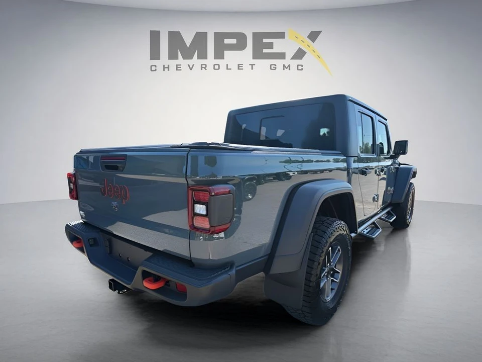 2025 Jeep JT Gladiator - Image 5 of 31