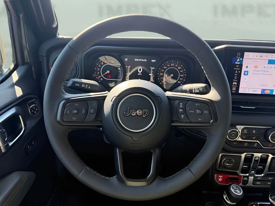 2025 Jeep JT Gladiator - Image 26 of 31
