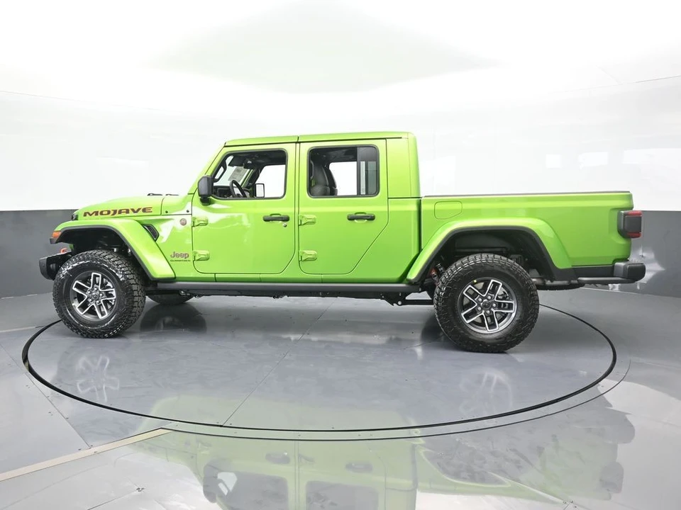 2025 Jeep JT Gladiator - Image 3 of 12