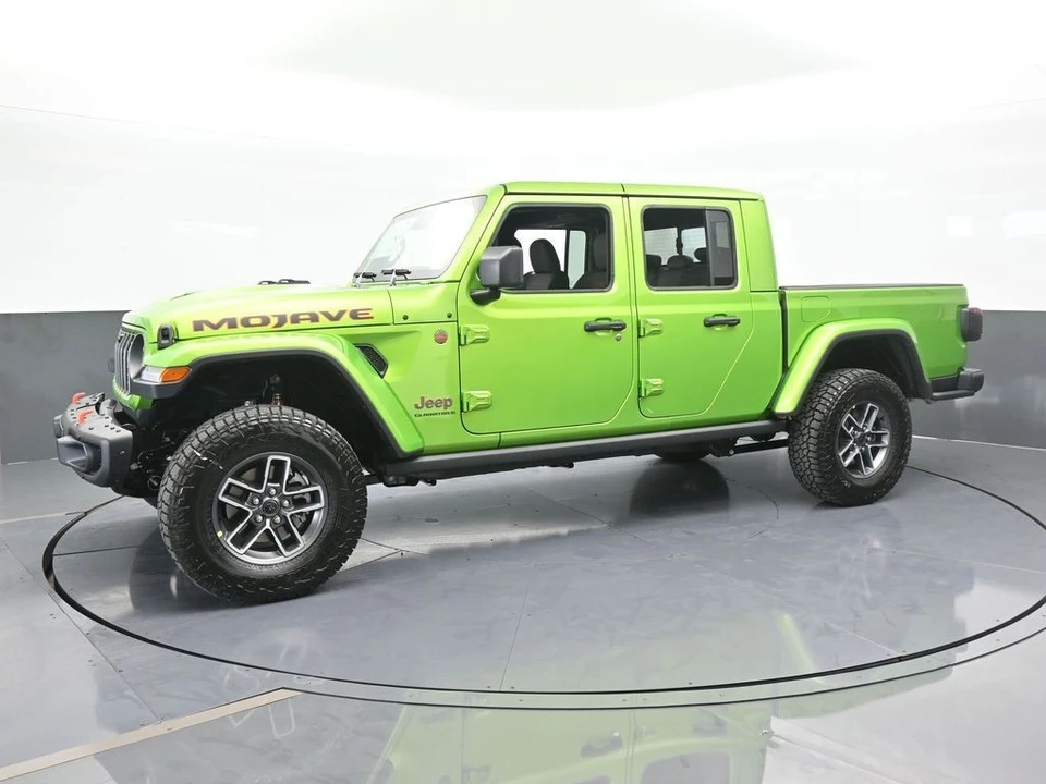 2025 Jeep JT Gladiator - Image 2 of 12